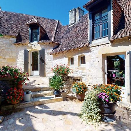 Demeure Du Vallon - Chambres D'Hotes De Charme Azerat Zewnętrze zdjęcie