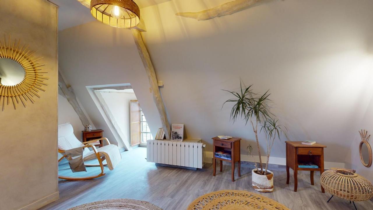 Demeure Du Vallon - Chambres D'Hotes De Charme Azerat Zewnętrze zdjęcie
