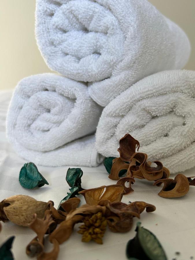 Demeure Du Vallon - Chambres D'Hotes De Charme Azerat Zewnętrze zdjęcie