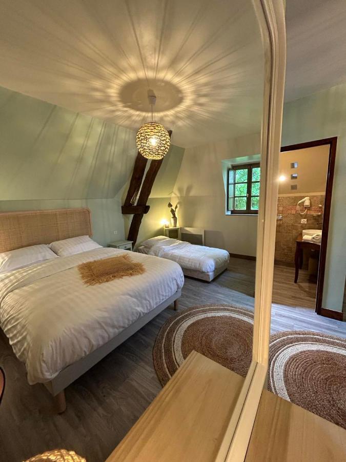 Demeure Du Vallon - Chambres D'Hotes De Charme Azerat Zewnętrze zdjęcie