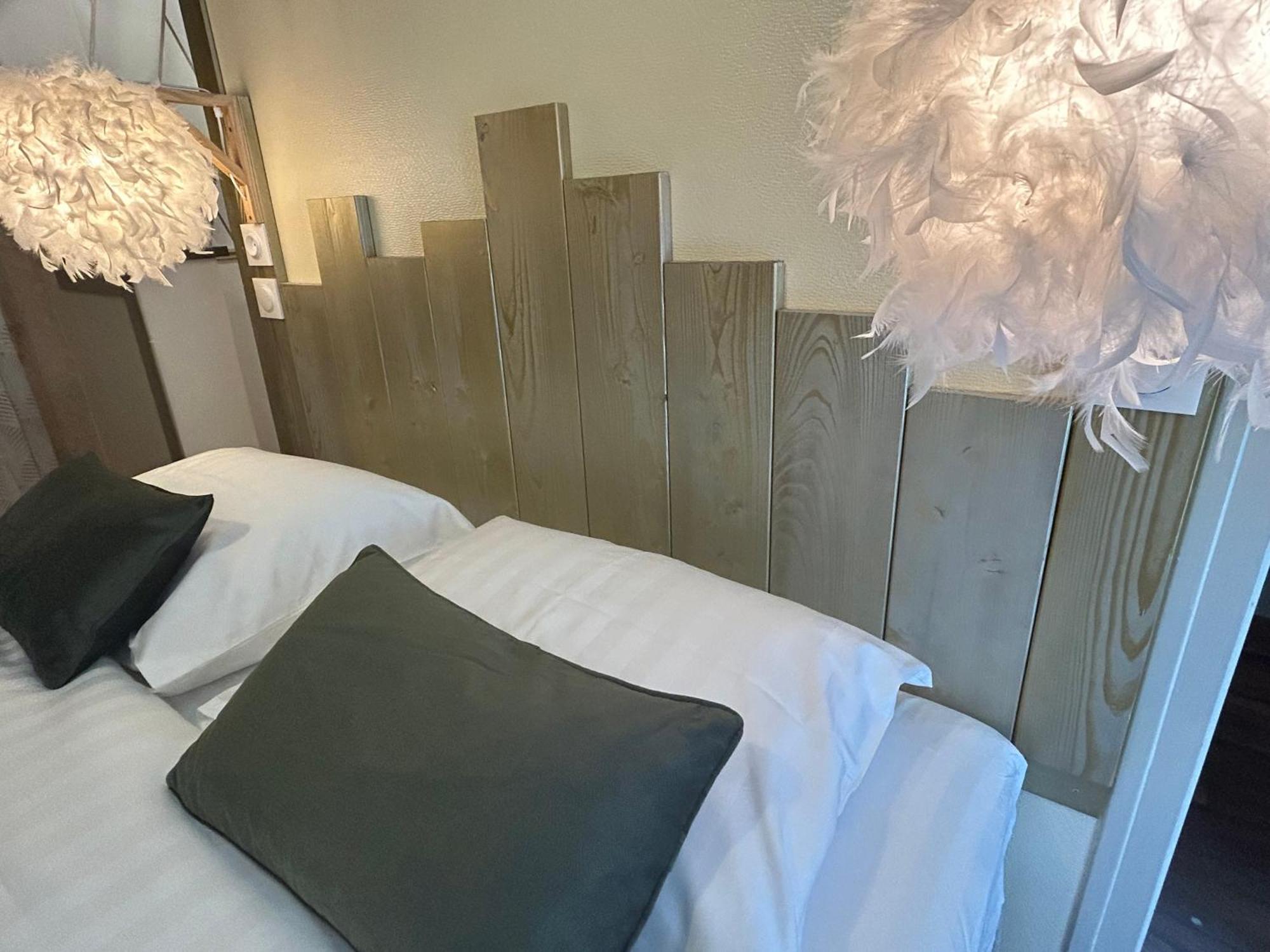 Demeure Du Vallon - Chambres D'Hotes De Charme Azerat Zewnętrze zdjęcie